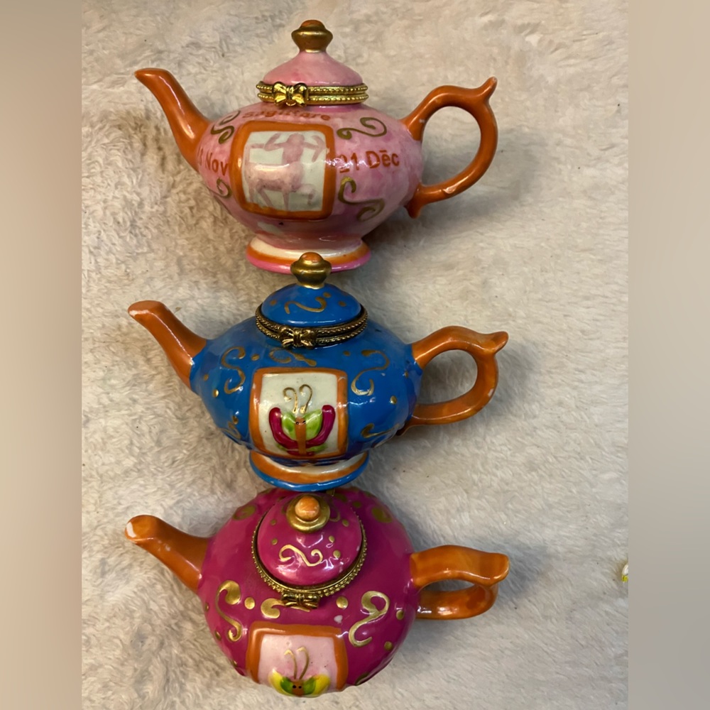 3 Vintage Miniature Teapot Trinket Boxes